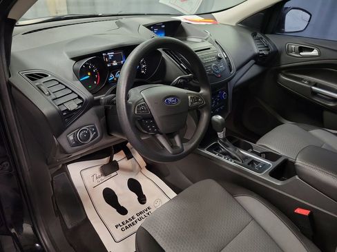 Used 2017 Ford Escape SE image 13