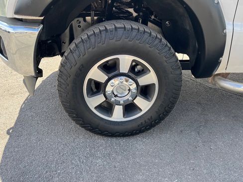 Used 2016 Ford F350 Lariat w/ Lariat Ultimate Package image 52