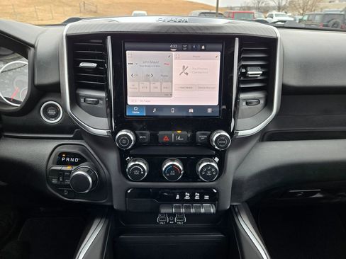 New 2026 RAM 1500 Express AWD/4WD image 19