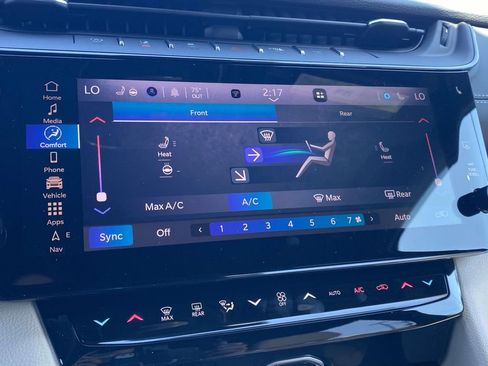 New 2026 Jeep Grand Cherokee L Limited RWD image 23