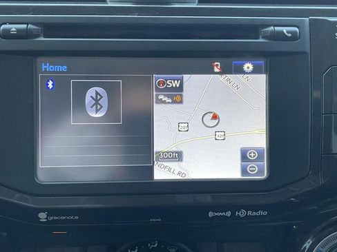 Used 2017 Toyota 4Runner TRD Off-Road AWD/4WD image 25