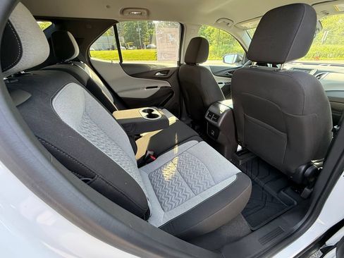 Certified 2024 Chevrolet Equinox LS w/ LS Convenience Package AWD/4WD image 29