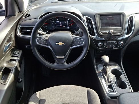 Used 2023 Chevrolet Equinox LT FWD image 12