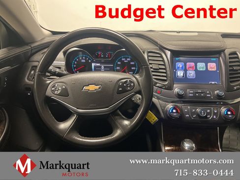 Used 2014 Chevrolet Impala LT w/ Convenience Package image 11