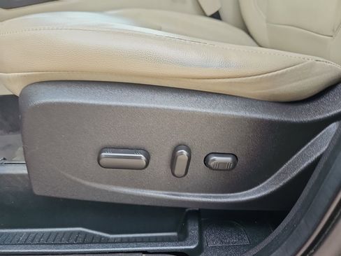Used 2018 Ford Escape Titanium AWD/4WD image 34