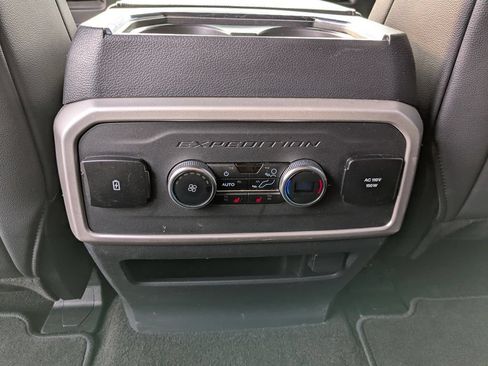 Used 2023 Ford Expedition Max Limited AWD/4WD image 28