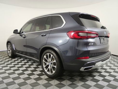 Used 2019 BMW X5 xDrive40i w/ Luxury Seating Package image 5