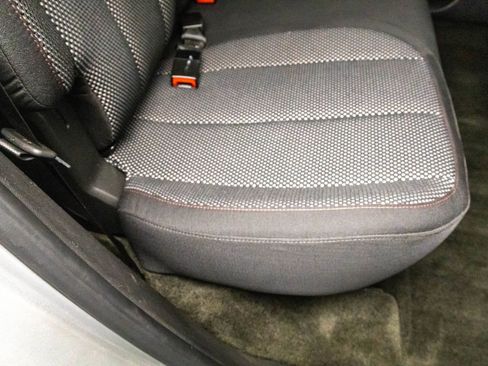 Used 2011 Chevrolet Equinox LT w/ Driver Convenience Package image 33