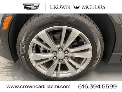 Certified 2024 Cadillac XT5 Premium Luxury w/ Technology Package AWD/4WD image 30