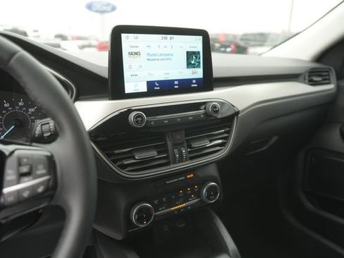 Used 2022 Ford Escape SE w/ Convenience Package image 25