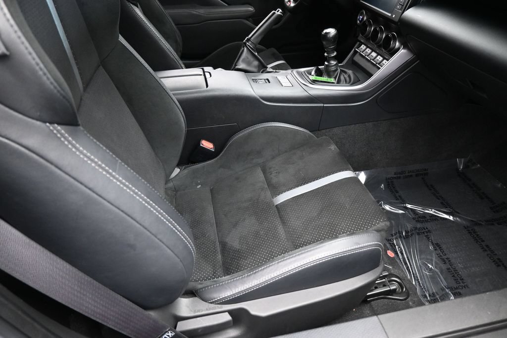 Used 2023 Toyota GR86 Premium RWD image 36