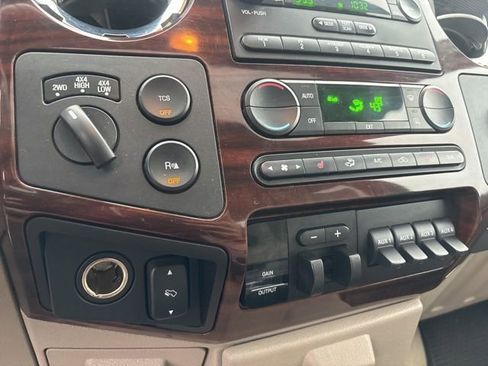 Used 2008 Ford F450 Lariat image 29