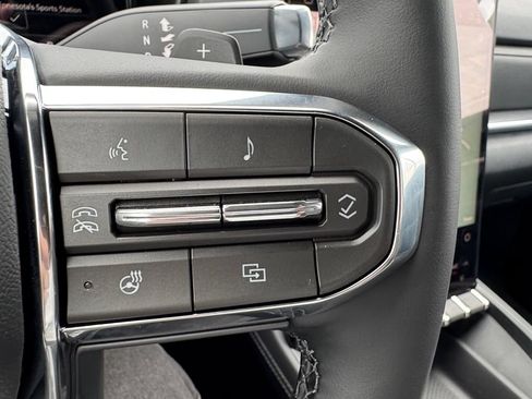 New 2027 GMC Terrain Elevation w/ Elevation Premium Package AWD/4WD image 14