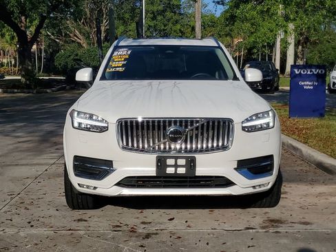 Certified 2024 Volvo XC90 B5 Core w/ Climate Package AWD/4WD image 2