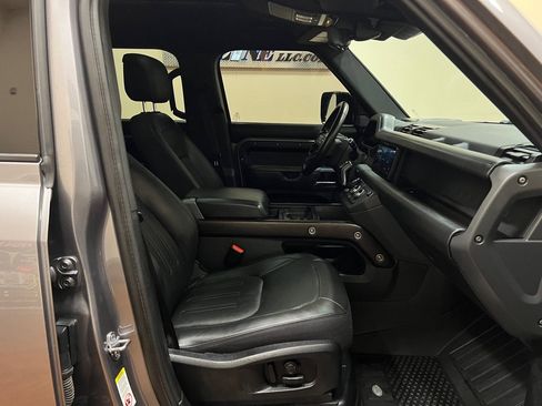 Used 2020 Land Rover Defender 110 X AWD/4WD image 26