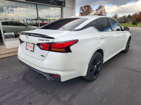Used 2022 Nissan Altima 2.5 SR image 3