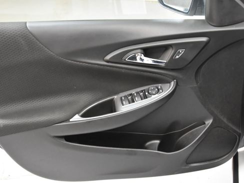 Used 2024 Chevrolet Malibu LT FWD image 12