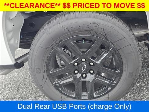 New 2026 Chevrolet Silverado 1500 Custom w/ LPO, Dark Essentials Package AWD/4WD image 34
