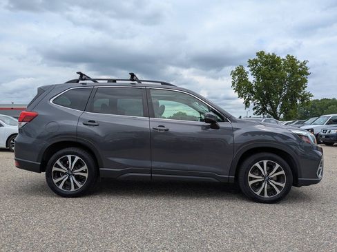 Used 2021 Subaru Forester Limited AWD/4WD image 3