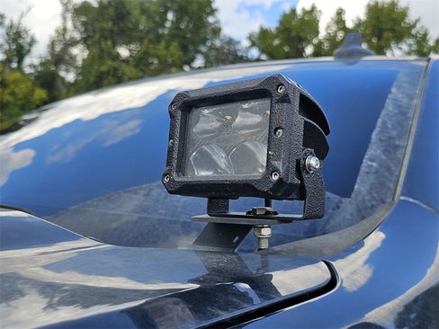 Used 2019 Chevrolet Silverado 1500 LT w/ Texas Edition image 6
