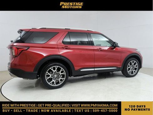 Used 2025 Ford Explorer Platinum w/ Ultimate Package image 7
