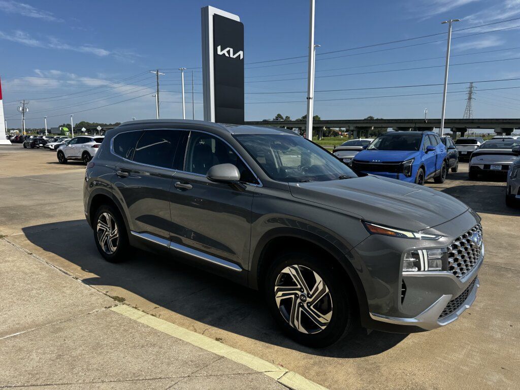 Used 2022 Hyundai Santa Fe SEL w/ Cargo Package FWD image 9