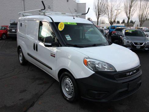 Used 2020 RAM ProMaster City Tradesman image 2
