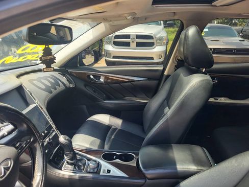 Used 2018 INFINITI Q50 Luxe RWD image 10