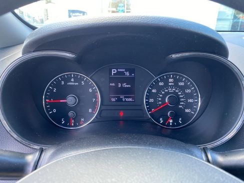 Used 2018 Kia Forte LX image 4