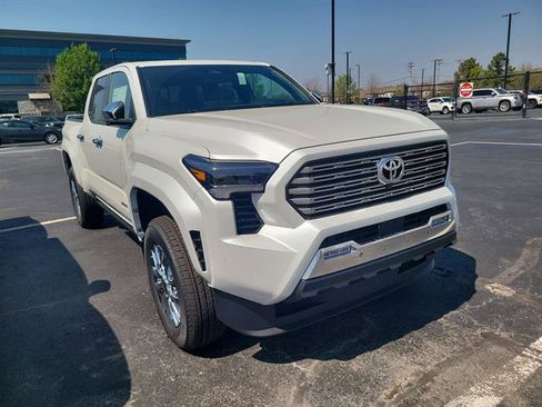 New 2026 Toyota Tacoma Limited AWD/4WD image 34