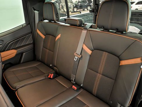 New 2026 GMC Canyon AT4 w/ Nightfall Essentials Package AWD/4WD image 9