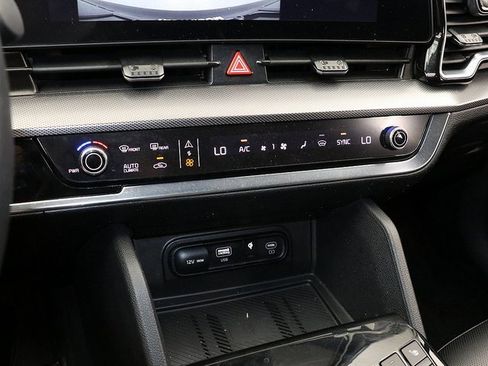 Used 2023 Kia Sportage SX image 20