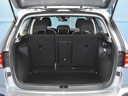 Used 2024 Volkswagen Taos S image 27