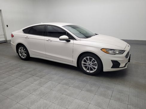 Used 2020 Ford Fusion SE image 11