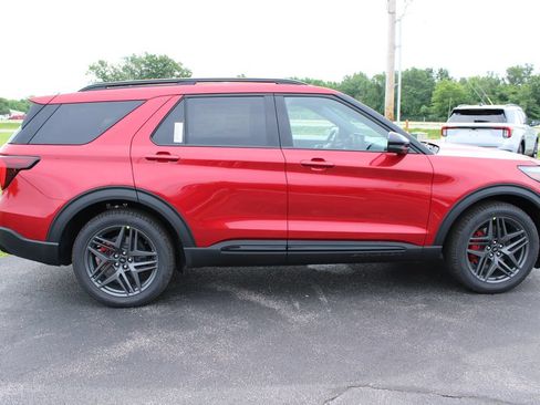 New 2026 Ford Explorer ST w/ Sun And Sound Package AWD/4WD image 17