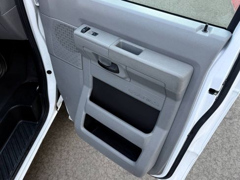 Used 2012 Ford E-150 and Econoline 150 w/ PWR Group RWD image 46
