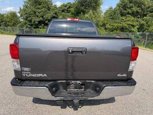 Used 2012 Toyota Tundra 4x4 Double Cab w/ SR5 Pkg image 44