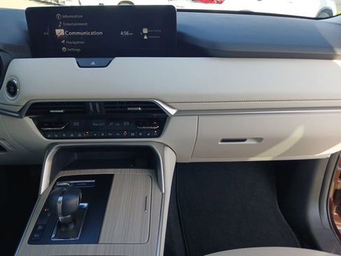 Used 2024 MAZDA CX-90 3.3 Turbo w/ Premium Plus Pkg image 18