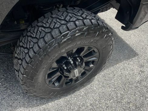 Used 2018 Ford F250 XLT w/ XLT Premium Package AWD/4WD image 7