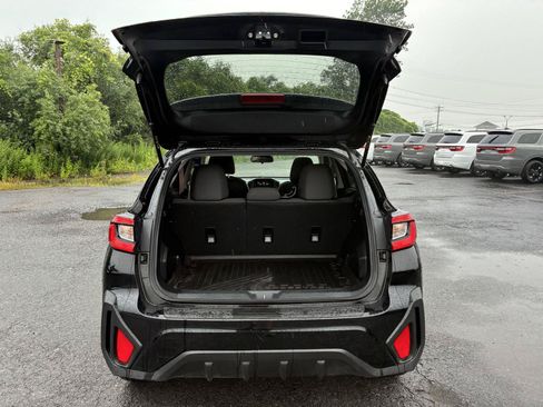 Used 2024 Subaru Crosstrek 2.0i Premium AWD/4WD image 9