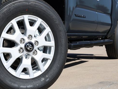 New 2025 Toyota Tacoma SR5 image 14