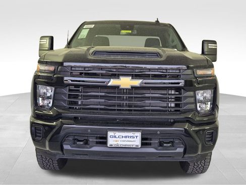 New 2026 Chevrolet Silverado 2500 Custom w/ Custom Value Package AWD/4WD image 2