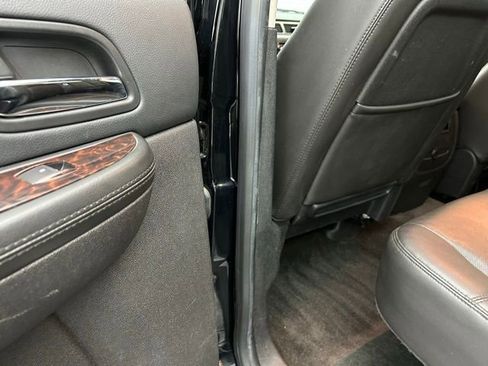 Used 2014 GMC Sierra 3500 Denali image 28