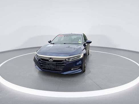 Used 2019 Honda Accord EX image 3