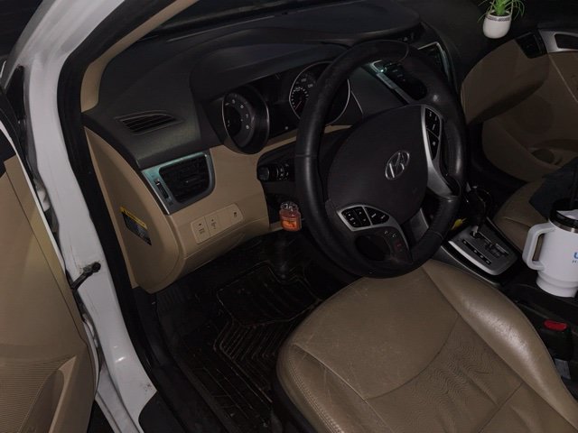 Used 2012 Hyundai Elantra Limited FWD image 14