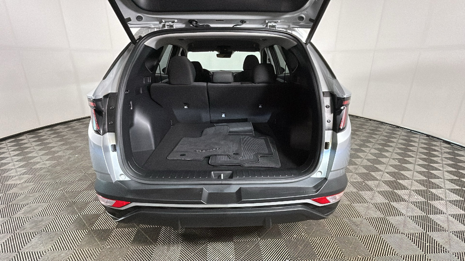 Used 2023 Hyundai Tucson SEL AWD/4WD image 33