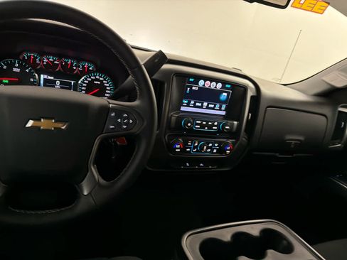 Used 2016 Chevrolet Silverado 1500 LT w/ Texas Edition RWD image 18