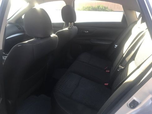 Used 2015 Nissan Altima 2.5 S w/ Power Driver Seat Package image 8