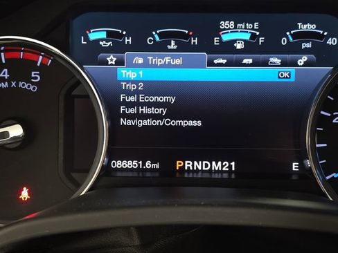 Used 2019 Ford F350 Lariat w/ Lariat Value Package image 15