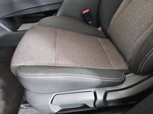 Certified 2022 Nissan Rogue S FWD image 25